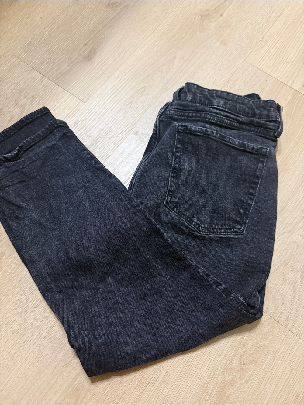 Old Navy Straight Leg Jeans in Washed Black